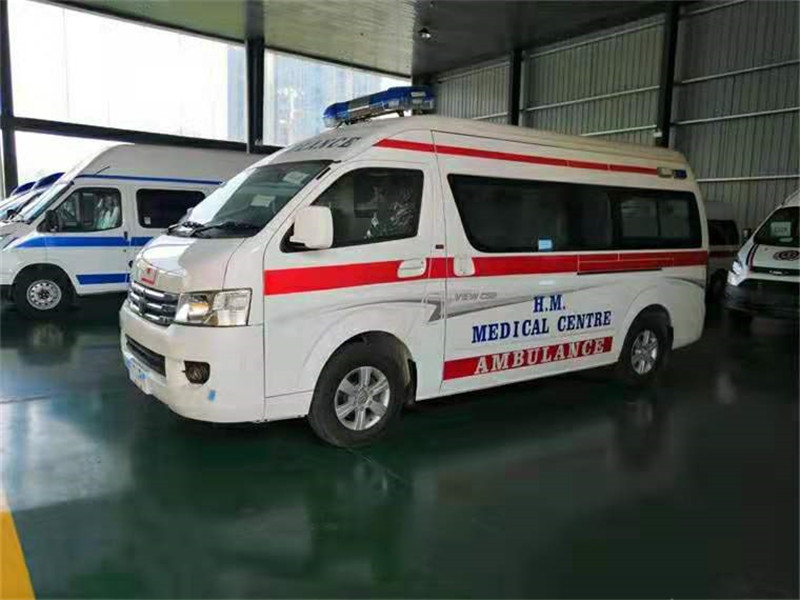福田G9救護(hù)車（轉(zhuǎn)運(yùn)型、監(jiān)護(hù)型）汽油版