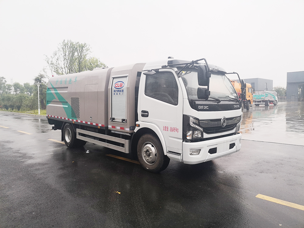 CL5090GQXBEV東風(fēng)純電動護(hù)欄清洗車